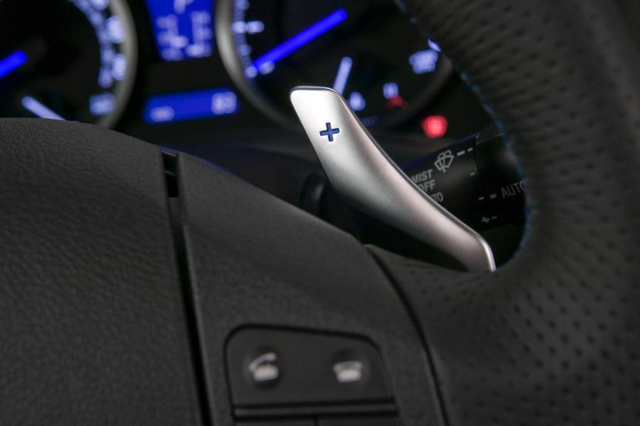  Lexus IS-F 2010 года  (фото 126 из 140)